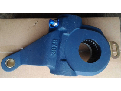 Трещетка автомат средний мост правая (рычаг регулировки тормозов) SH F3000 SHAANXI / Shacman (ШАНКСИ / Шакман) 81.50610.6214(3878/9205) фото 1 Ангарск